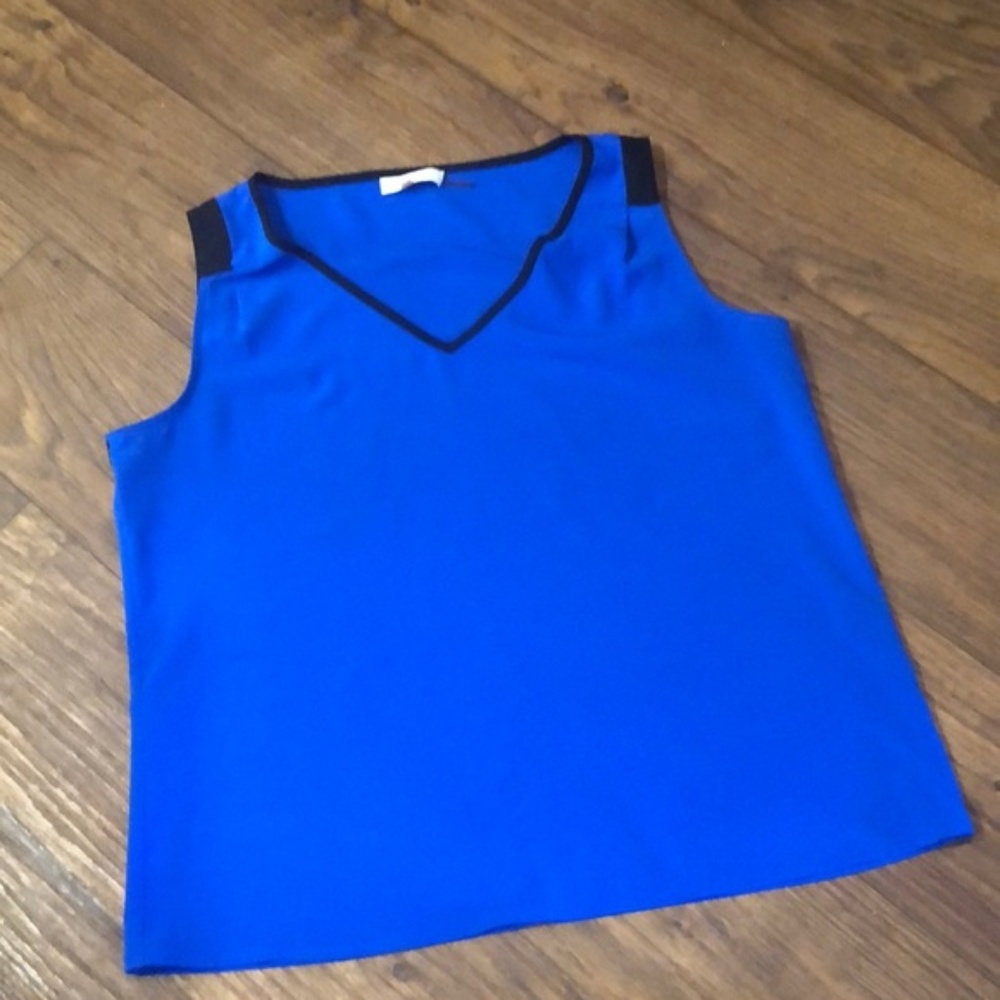 Calvin Klein Lightweight Blue Tank Size Large